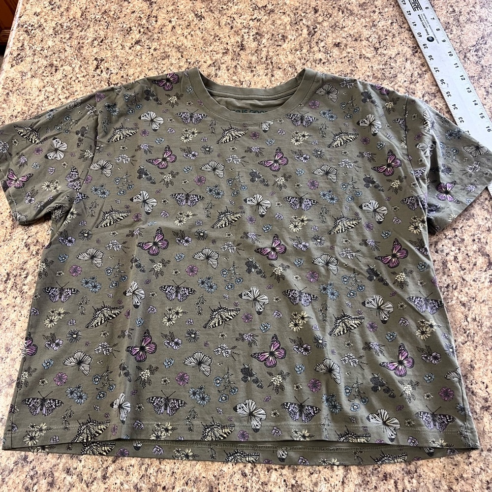 NWOT Life if Good Olive Green Butterfly nature graphic Print boxy Tee shirt L